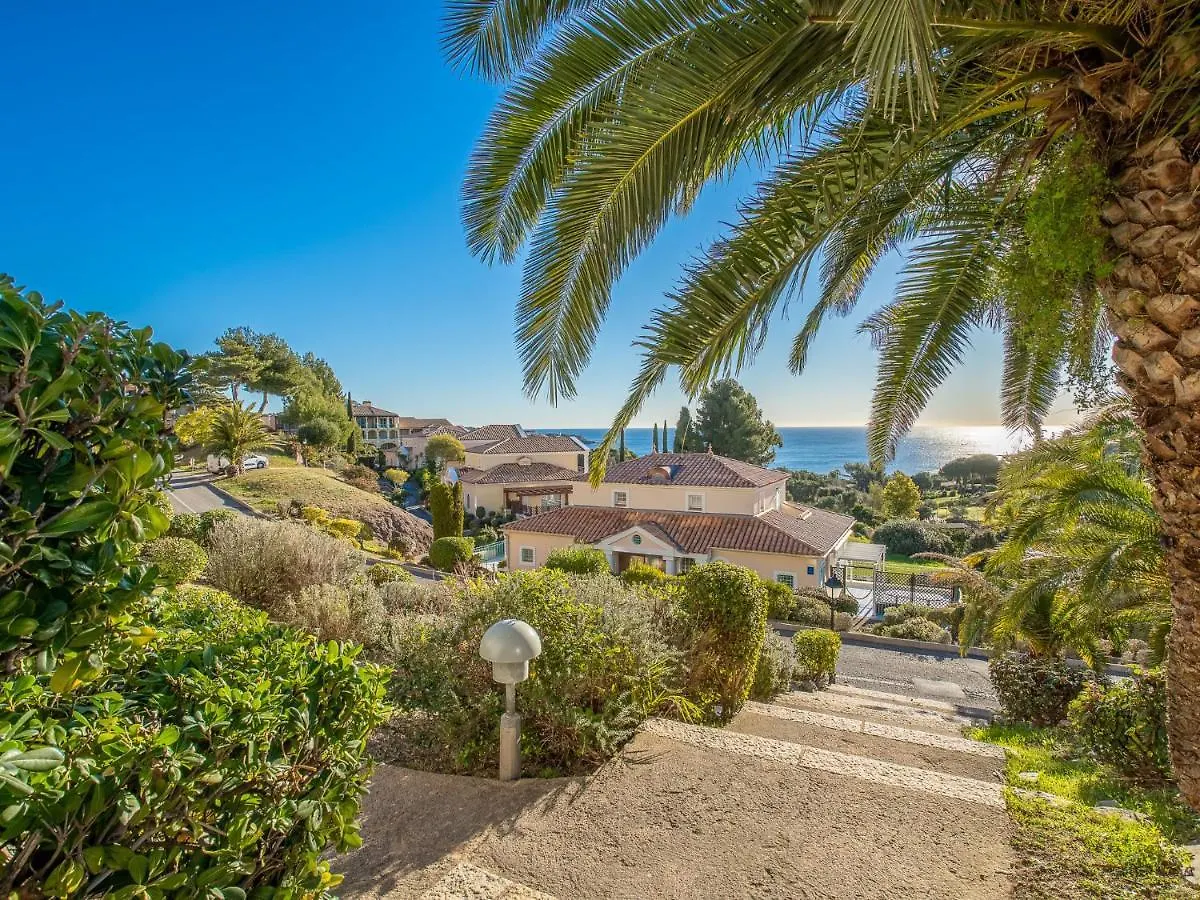 Studio Village Cap Esterel - Le Village-33 By Interhome Saint-Raphaël 公寓