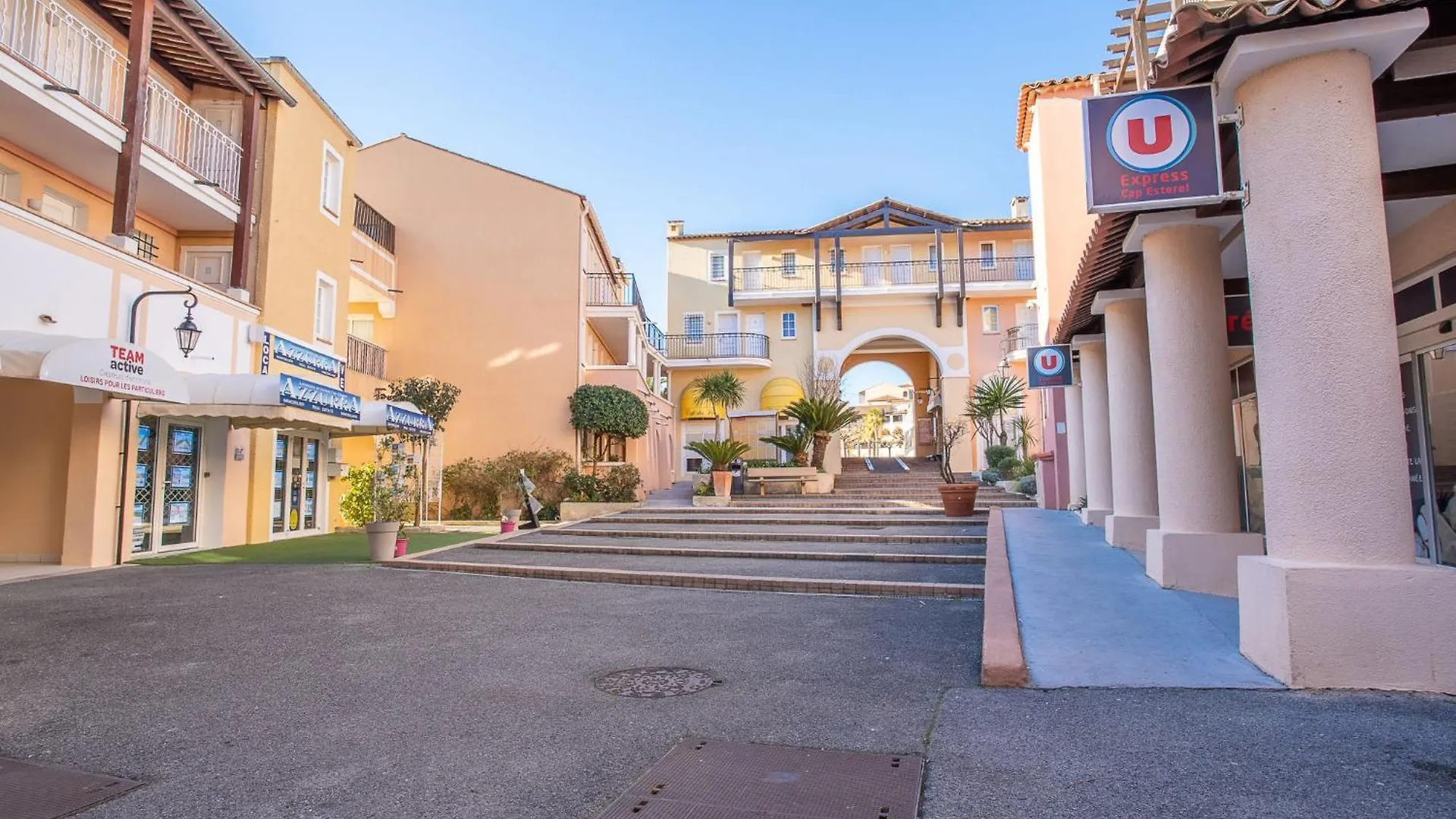 Studio Village Cap Esterel - Le Village-33 By Interhome Saint-Raphaël